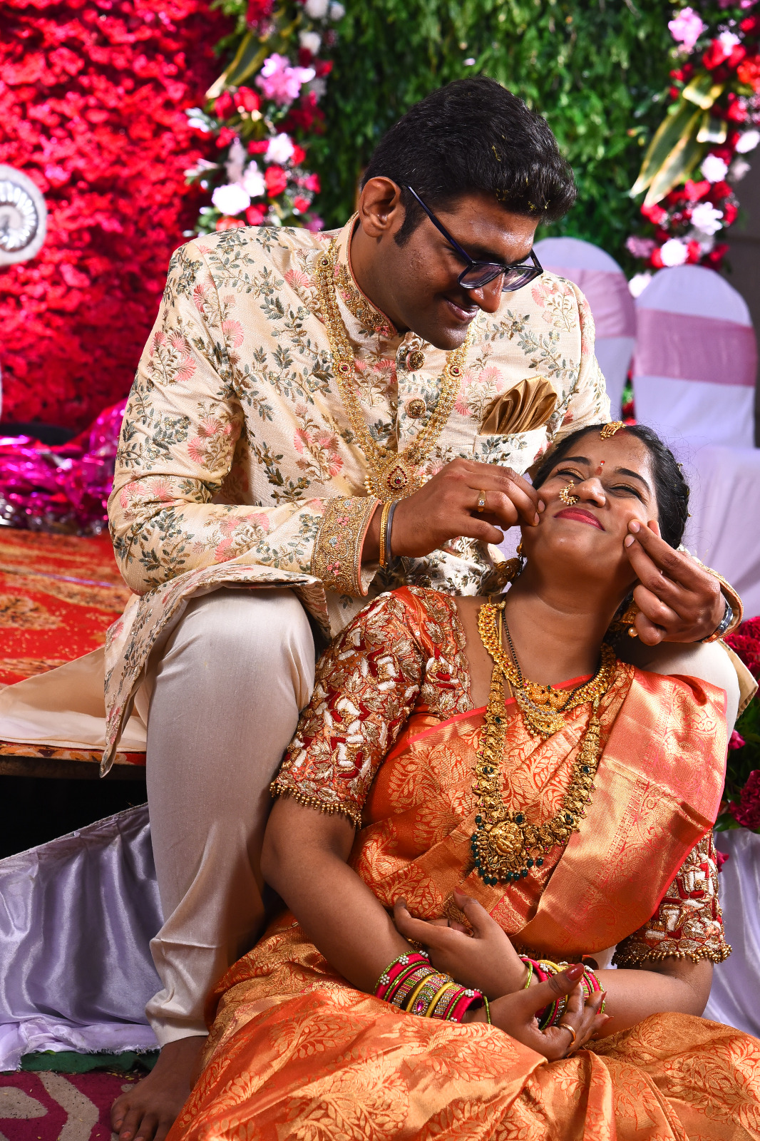 Couple photoshoot along the scenic Visakhapatnam coastline